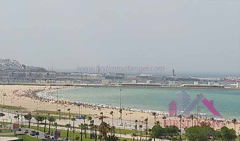 JOLI APPARTEMENT AVEC VUE SUR LA CORNICHE A LOUER