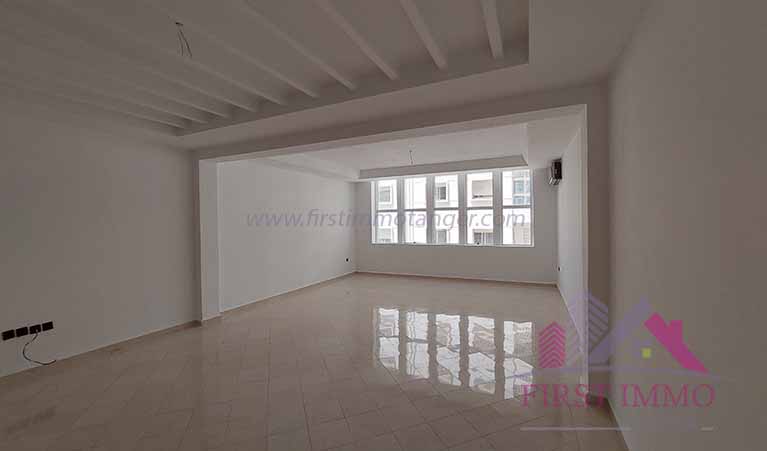 Spacieux Appartement en plein centre ville a louer 