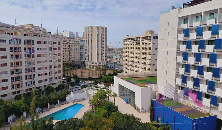 EXCLUSIVE: CHIC FURNISHED APARTMENT WITH SEA VIEW TO RENT